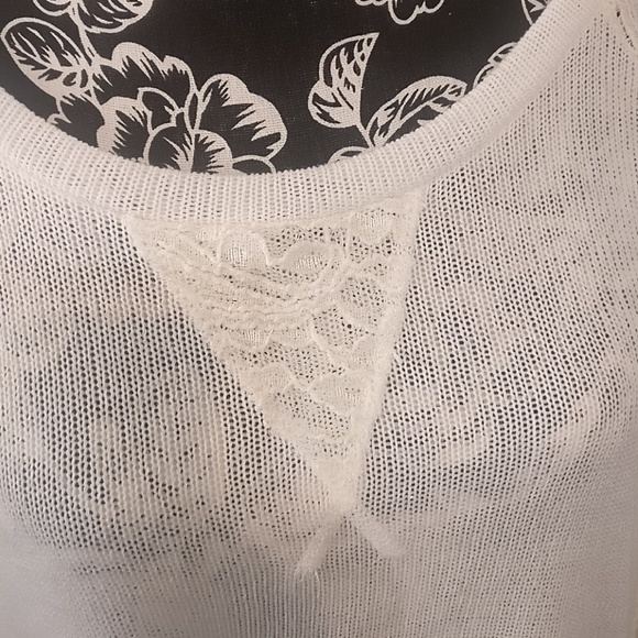 Sweater - Picture 3 of 7